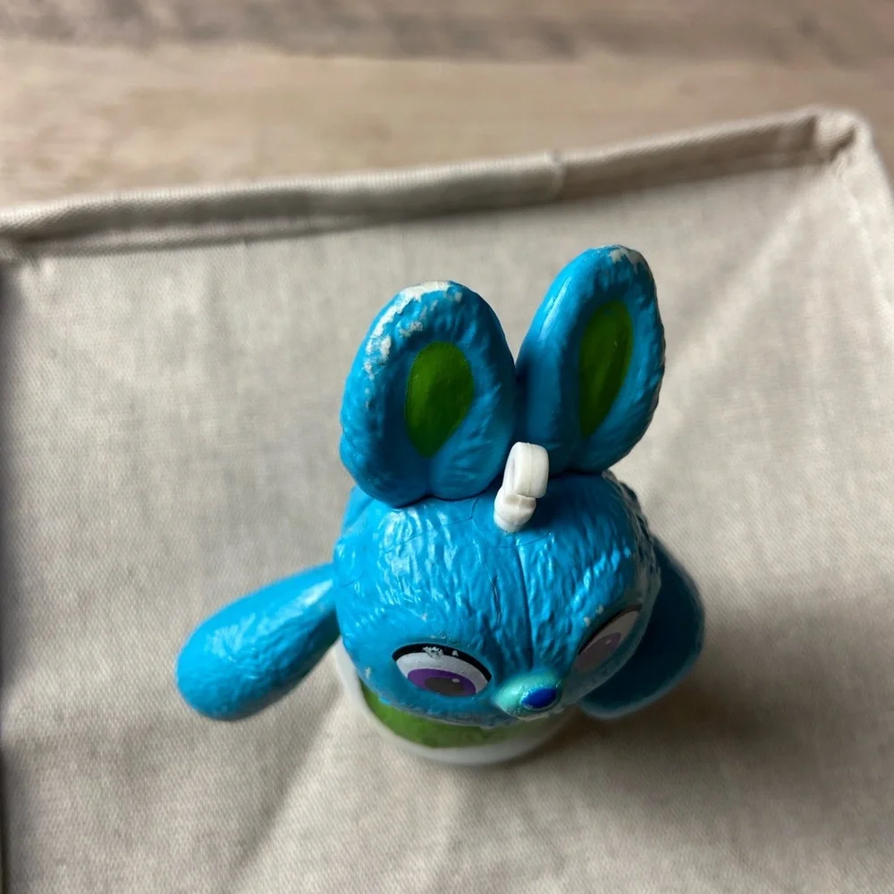 BUNNY Disney TOY STORY 4 Pixar PVC TOY Playset RABBIT‎ Figure 4 1/4